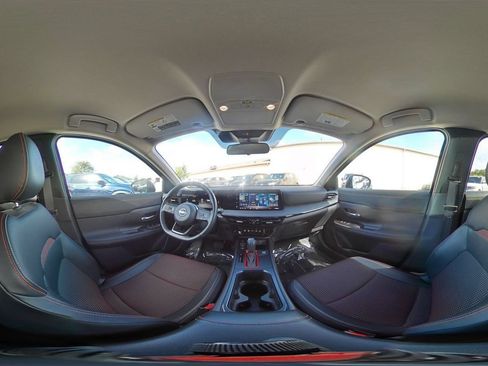 Used 2026 Nissan Kicks SR AWD/4WD image 40
