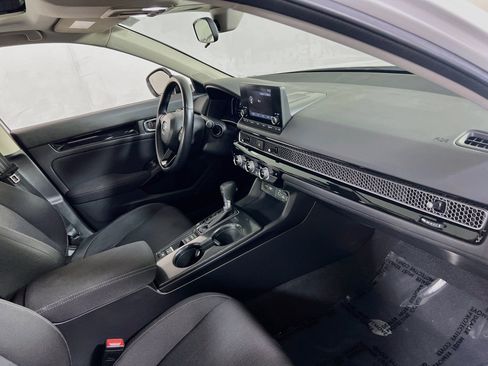 Used 2023 Honda Civic EX image 28