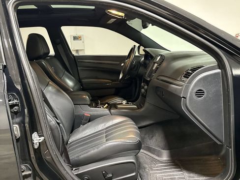 Used 2015 Chrysler 300 S w/ 300S Premium Group AWD/4WD image 23