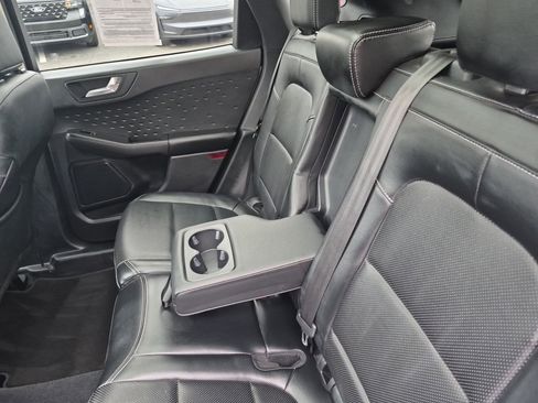 Certified 2020 Ford Escape SE Sport image 15