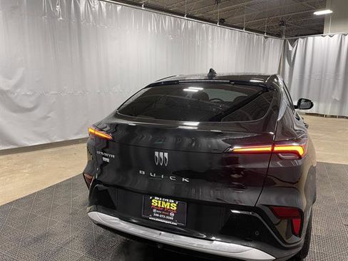 New 2025 Buick Envista Avenir image 5