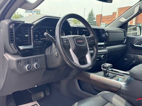 Used 2023 GMC Sierra 1500 SLT w/ SLT Premium Package AWD/4WD image 11
