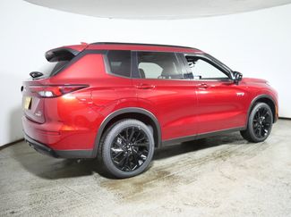 New 2025 Mitsubishi Outlander SEL Black Edition video 2