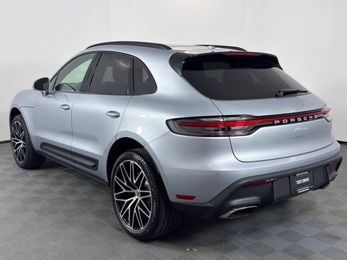 New 2026 Porsche Macan AWD/4WD image 3