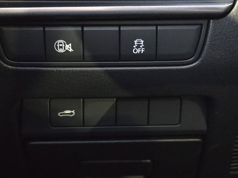 Used 2025 MAZDA MAZDA3 s image 10