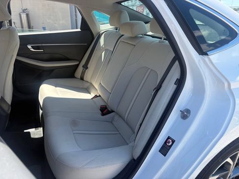 Used 2023 Hyundai Sonata SEL w/ Cargo Package FWD image 11