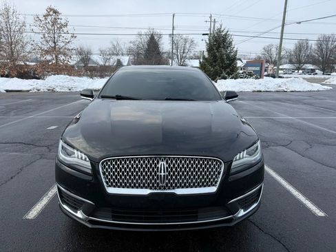 Used 2018 Lincoln MKZ Premiere image 3