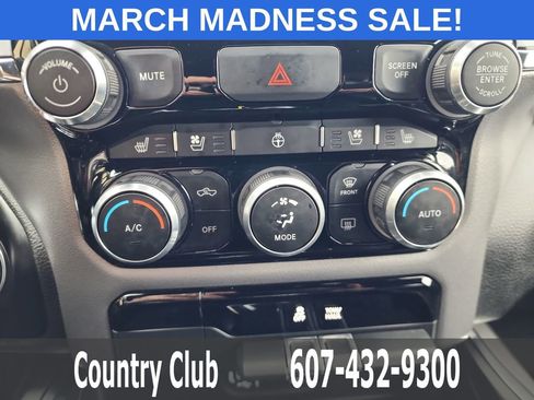 Used 2024 RAM 1500 Laramie image 16