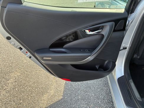 Used 2012 Hyundai Azera FWD image 10