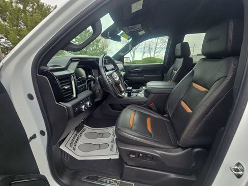Used 2024 GMC Sierra 1500 AT4 AWD/4WD image 24