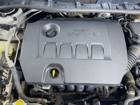 Used 2012 Toyota Corolla L FWD image 28