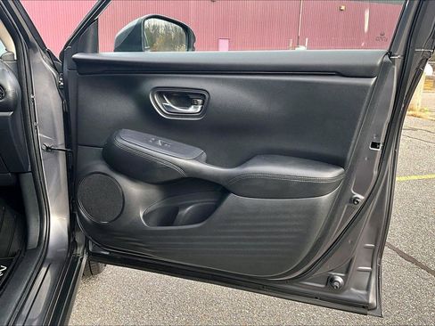 Used 2023 Honda HR-V LX image 19