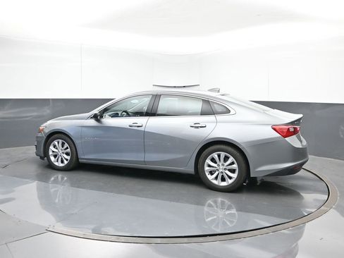Used 2024 Chevrolet Malibu LT image 3