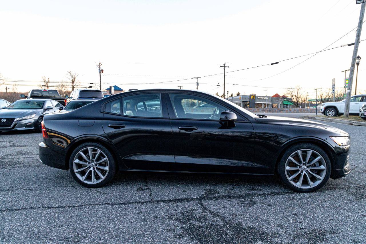 Used 2020 Volvo S60 T6 Momentum AWD/4WD image 7