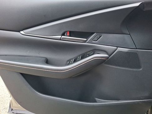 Certified 2025 MAZDA CX-30 Carbon image 13