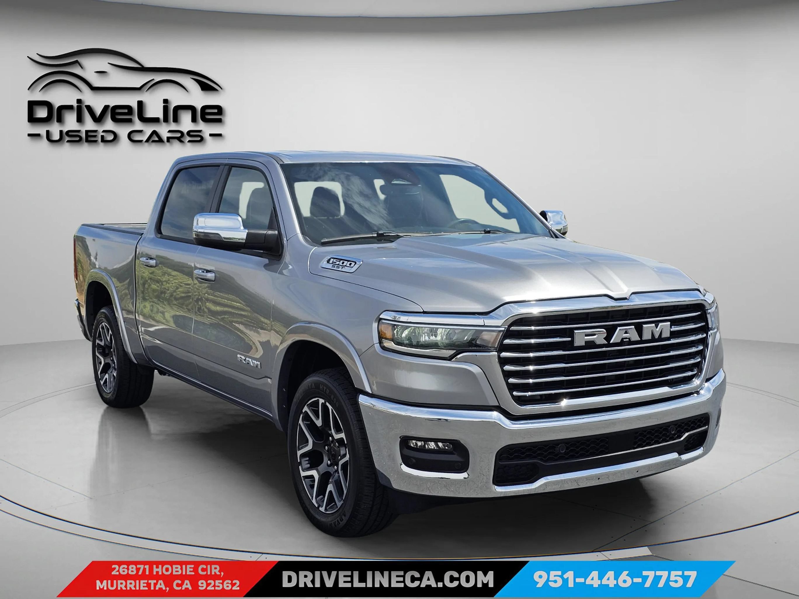 Used 2025 RAM 1500 Laramie AWD/4WD image 13