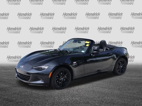 Used 2023 MAZDA MX-5 Miata Sport image 5