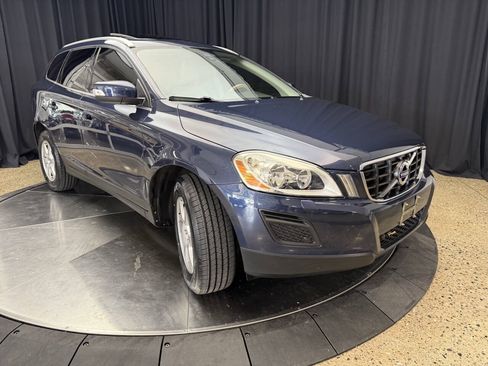Used 2012 Volvo XC60 3.2 Premier Plus AWD/4WD image 4