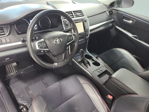 Used 2015 Toyota Camry XSE w/ Advanced Technology Package FWD image 25