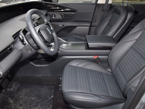 New 2026 Lincoln Nautilus Reserve AWD/4WD image 20