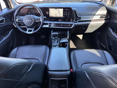Used 2023 Kia Sportage EX image 25