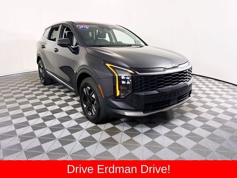 Used 2026 Kia Sportage LX AWD/4WD image 1