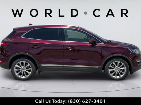 Used 2018 Lincoln MKC Select FWD image 8