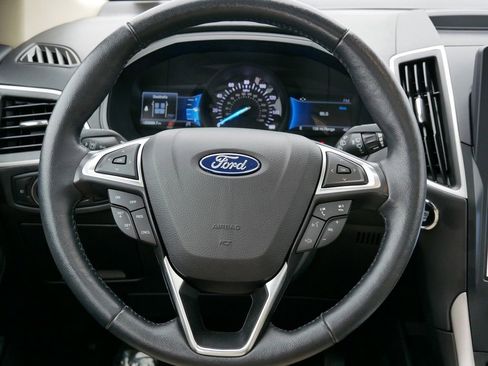 Certified 2022 Ford Edge SEL w/ Convenience Package image 18