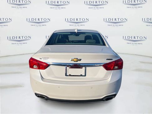 Used 2017 Chevrolet Impala Premier w/ Enhanced Convenience Package image 6