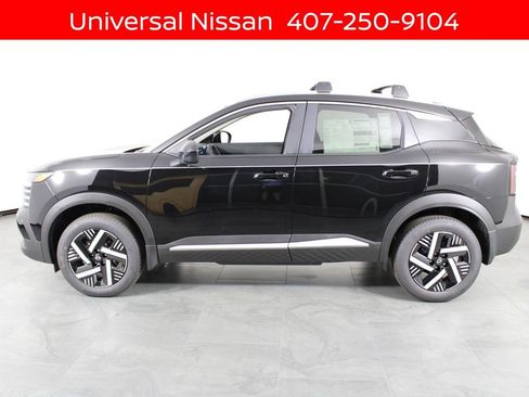 New 2026 Nissan Kicks SV w/ Cold Weather Package FWD image 7