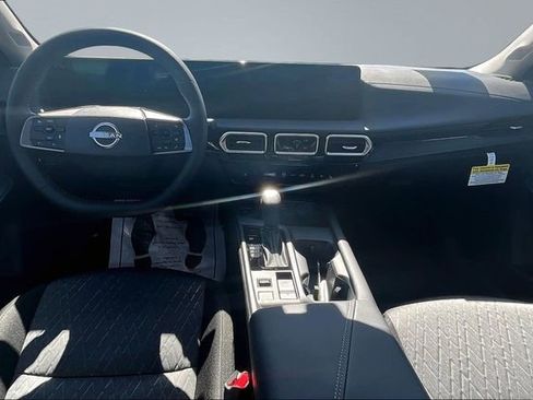 New 2026 Nissan Sentra SV image 5