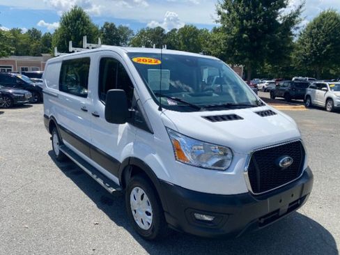 Used 2022 Ford Transit 250 Low Roof w/ Exterior Upgrade Package RWD image 8