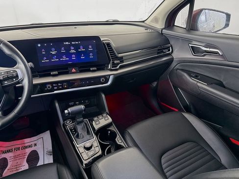 Used 2024 Kia Sportage SX image 25