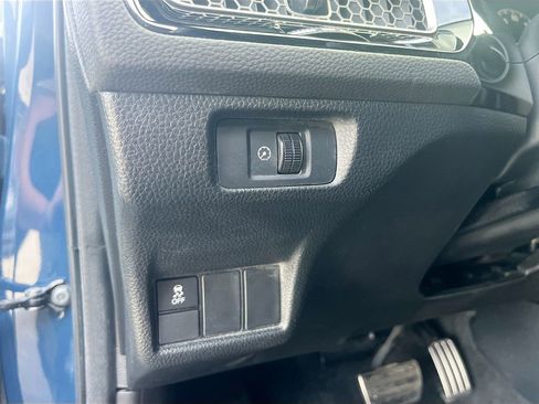 Used 2025 Honda Civic Sport image 10