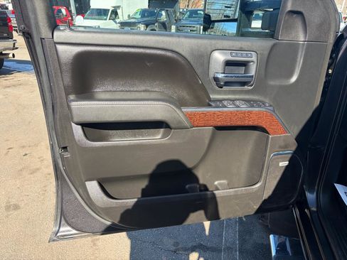 Used 2016 GMC Sierra 2500 SLT w/ Driver Alert Package image 22