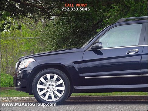 Used 2011 Mercedes-Benz GLK 350 4MATIC image 32