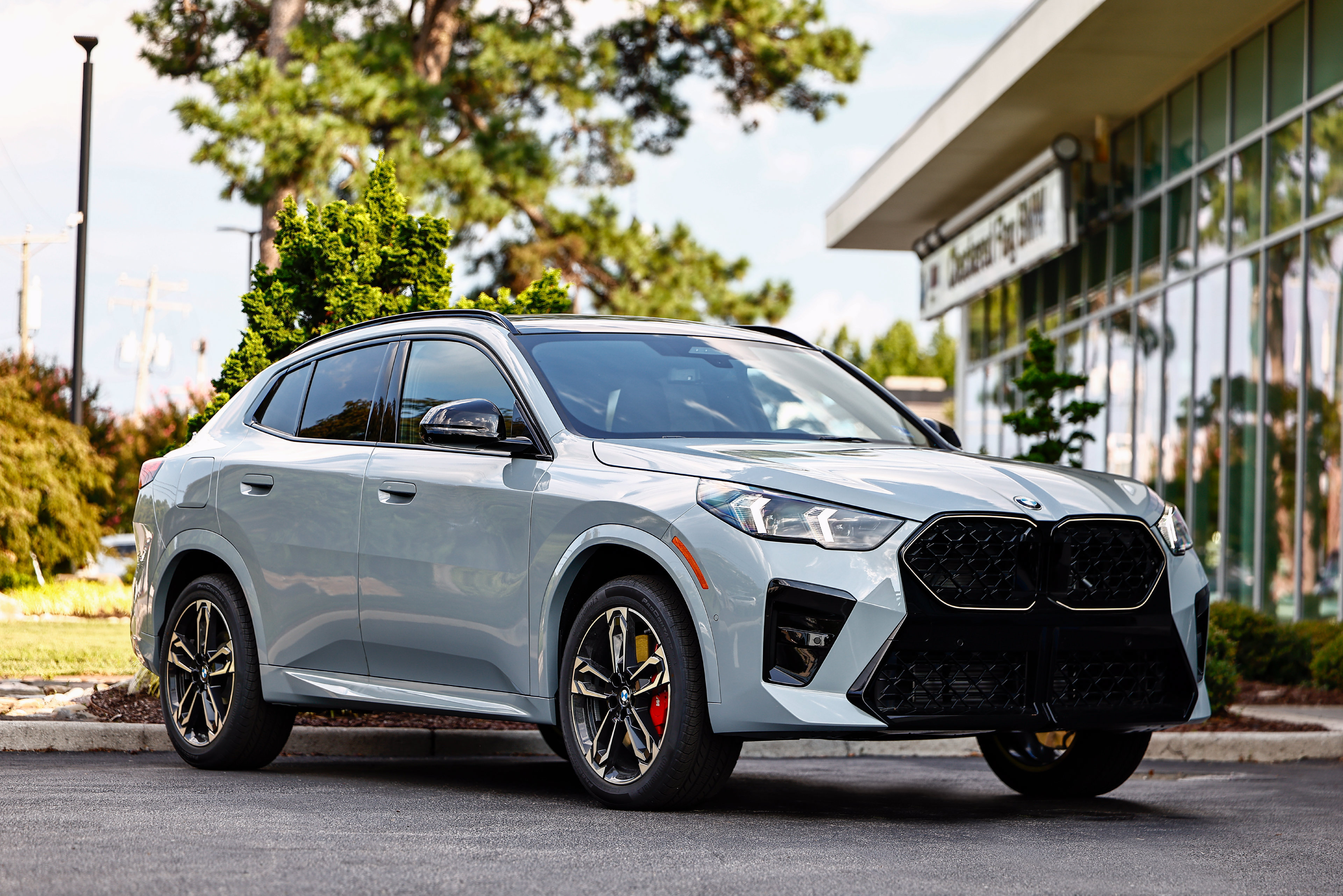 New 2027 BMW X2 xDrive28i AWD/4WD image 1