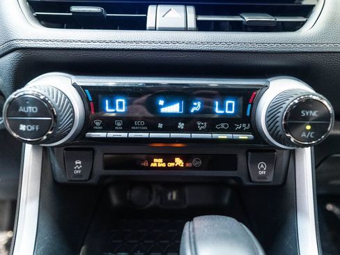 Certified 2025 Toyota RAV4 XLE AWD/4WD image 26