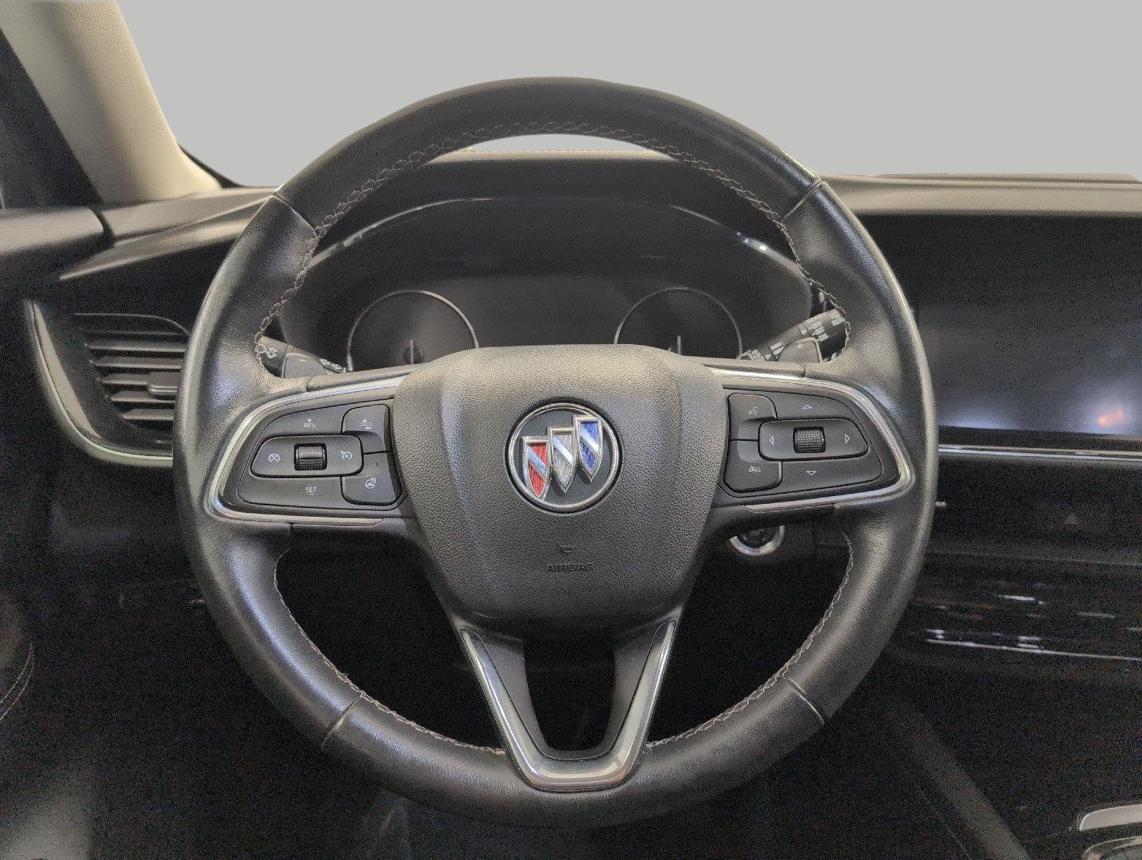 Used 2023 Buick Envision Preferred AWD/4WD image 5