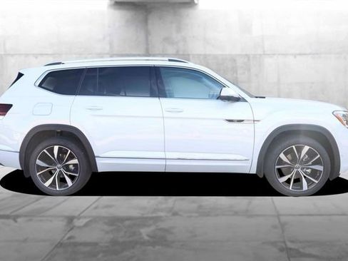 New 2026 Volkswagen Atlas SEL Premium R-Line image 5