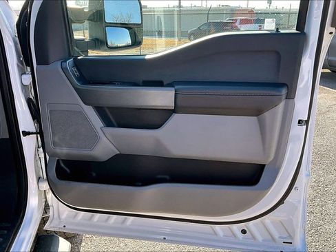 Used 2023 Ford F250 XLT w/ FX4 Off-Road Package image 25