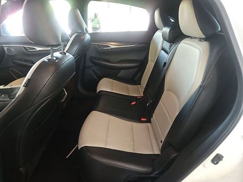 Used 2022 INFINITI QX55 Luxe image 8