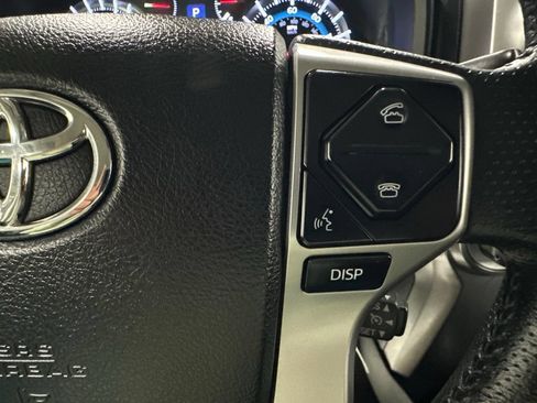 Used 2015 Toyota 4Runner SR5 AWD/4WD image 20