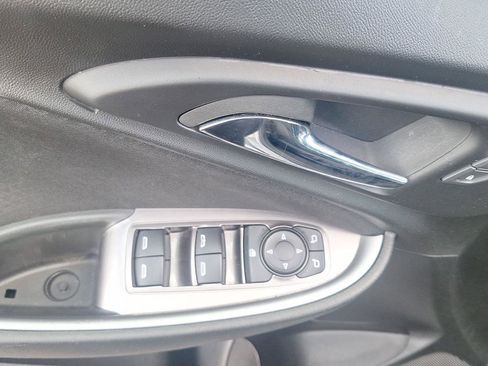 Used 2024 Chevrolet Malibu LT FWD image 19