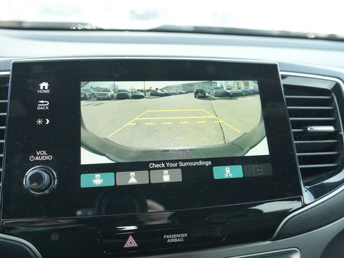 Used 2024 Honda Passport EX-L image 41