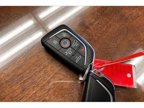 Used 2025 Chevrolet Corvette Z06 w/ Stealth Interior Trim Package image 13