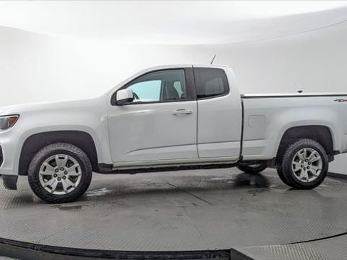 Used 2021 Chevrolet Colorado LT w/ Fleet Safety Package AWD/4WD image 3