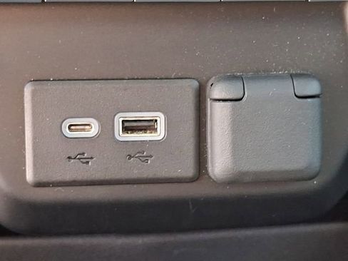 Used 2022 Chevrolet Silverado 1500 LT Trail Boss w/ LT Trail Boss Premium Package image 25