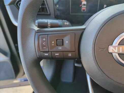 Used 2025 Nissan Kicks S FWD image 16
