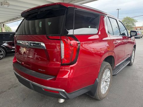 Used 2022 GMC Yukon SLT w/ SLT Premium Package AWD/4WD image 5